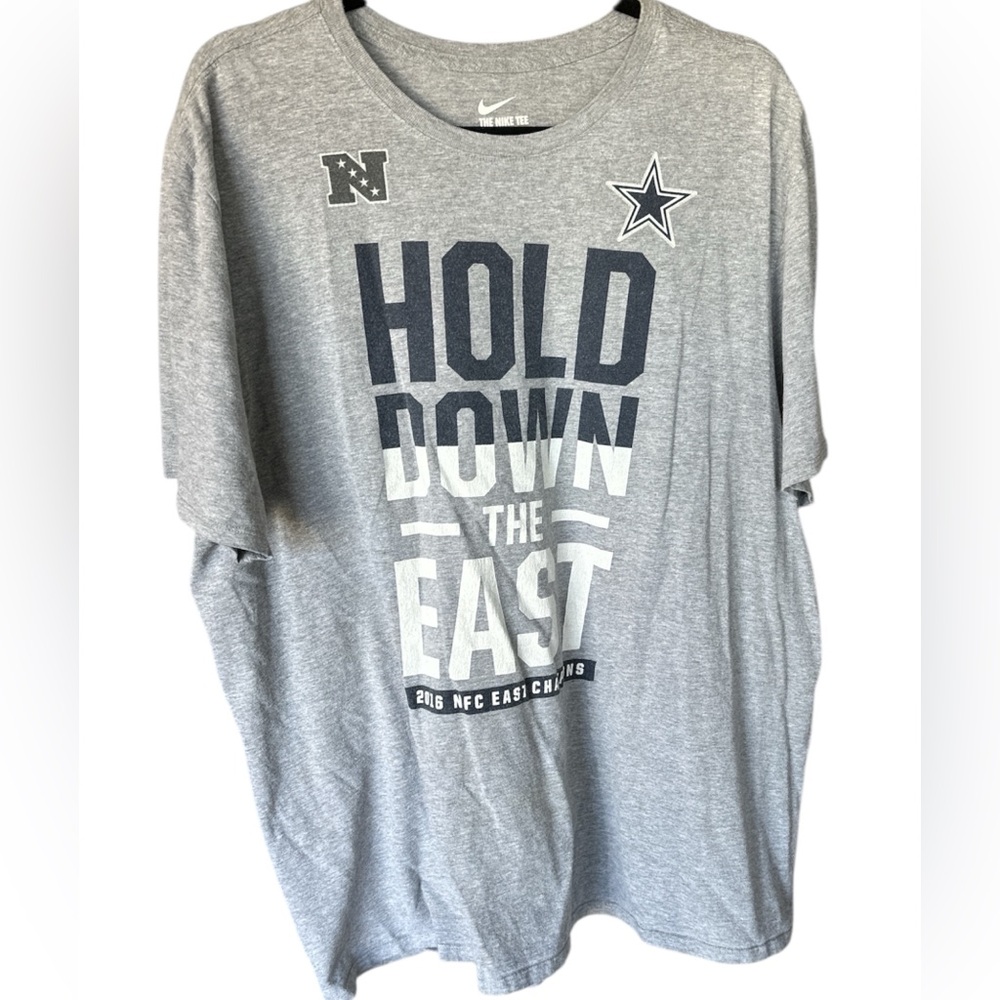 NIKE - Gray Hold Down the East Men's T-Shirt